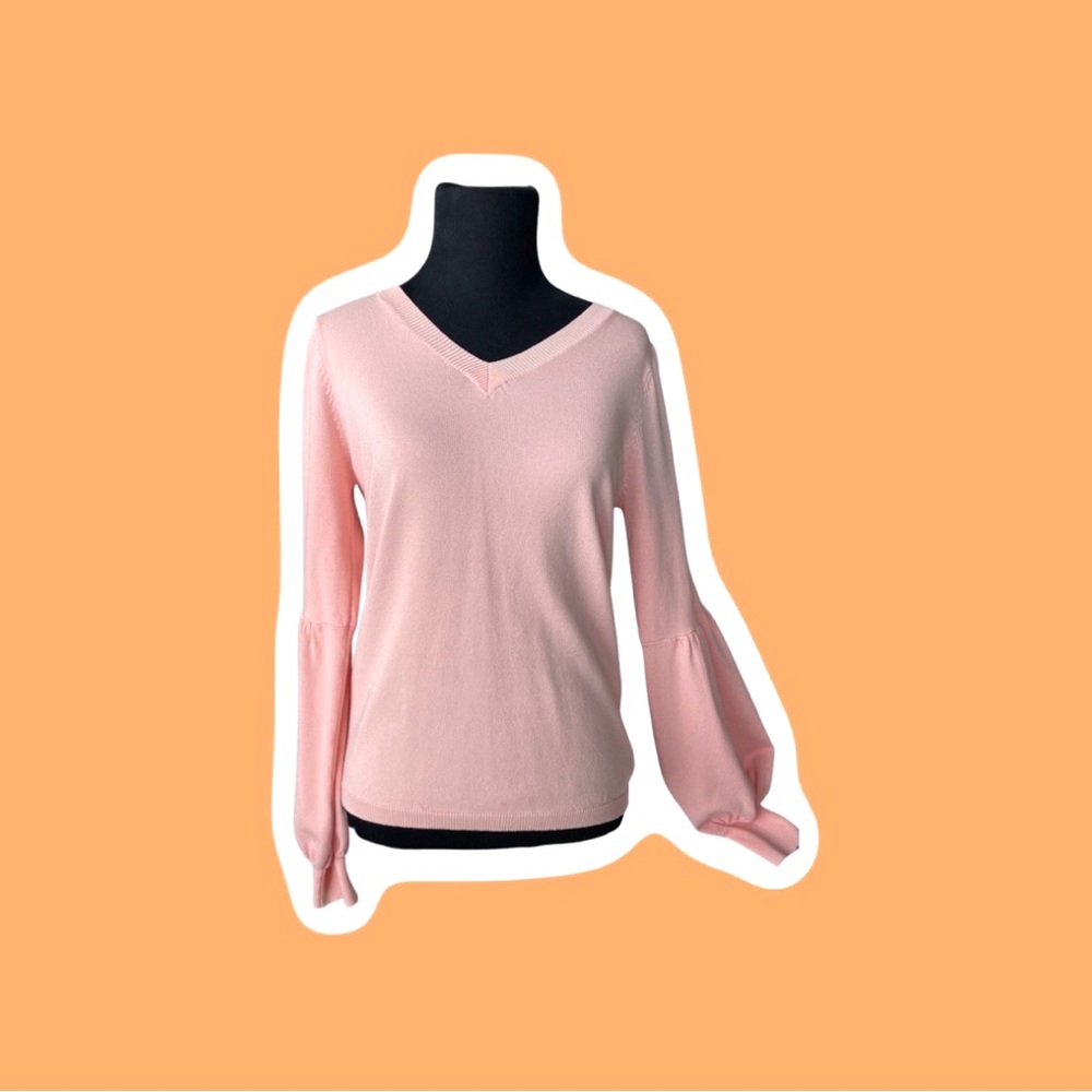Pink V-neck sweater with bell sleeves, Size S